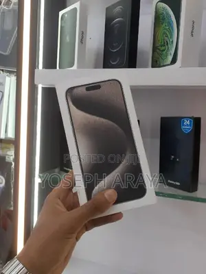 Photo - New Apple iPhone 15 Pro Max 256 GB Silver