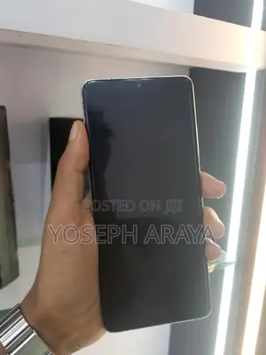 Photo - Samsung Galaxy S21 Ultra 5G 256 GB Silver