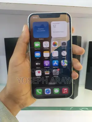 Photo - New Apple iPhone 12 256 GB Green