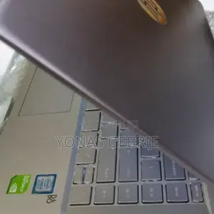 New Laptop HP Pavilion 14-Ce1000 8GB Intel Core I5 SSD 512GB