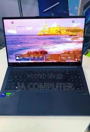 Photo - New Laptop Asus VivoBook 15 X505BA 16GB Intel Core Ultra 7 SSD 1T