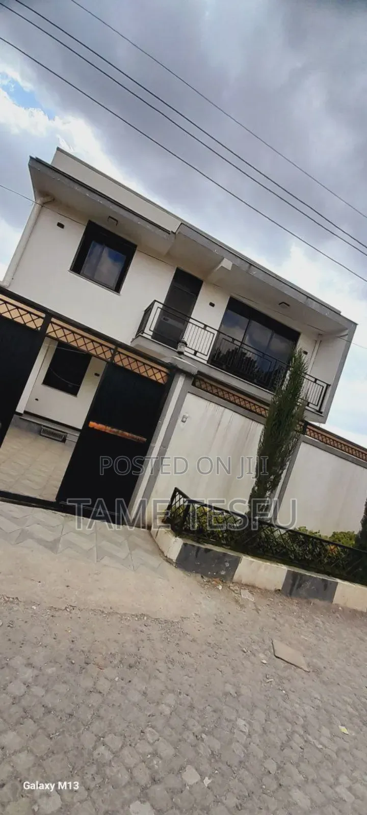 Furnished 5bdrm House in Jakiros, Bole for sale