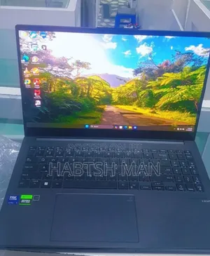 New Laptop Asus VivoBook 15 X505BA 16GB Intel Core Ultra 7 SSD 1T