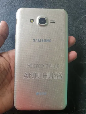 Samsung Galaxy J7 32 GB Bronze