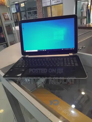 Laptop HP Pavilion 15 8GB AMD A10 HDD 1T