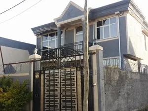 Furnished 10bdrm House in ዱከም, East Shewa for sale