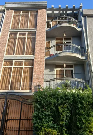 5bdrm House in Semit 72, G+3 Luxury, Bole for sale