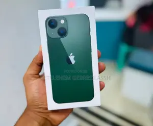 Photo - New Apple iPhone 13 Mini 128 GB Green