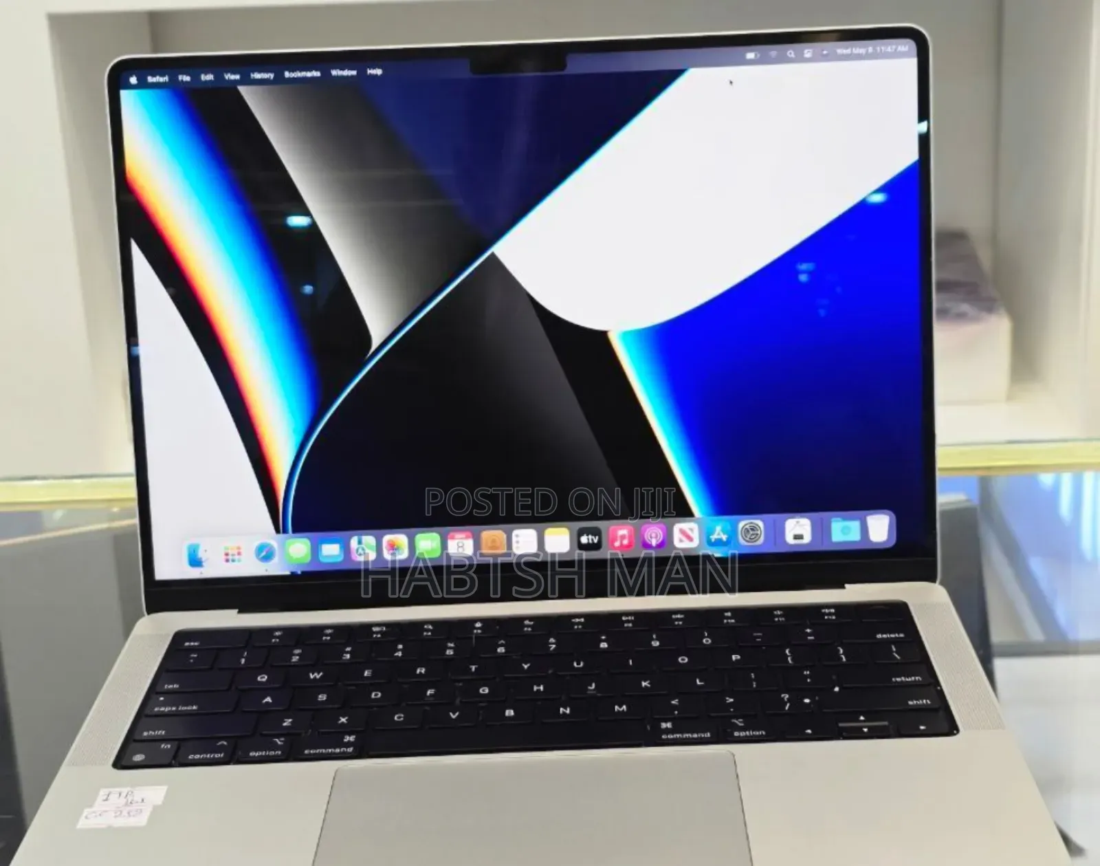 New Laptop Apple MacBook Pro M1 16GB Apple M1 Max SSD 512GB