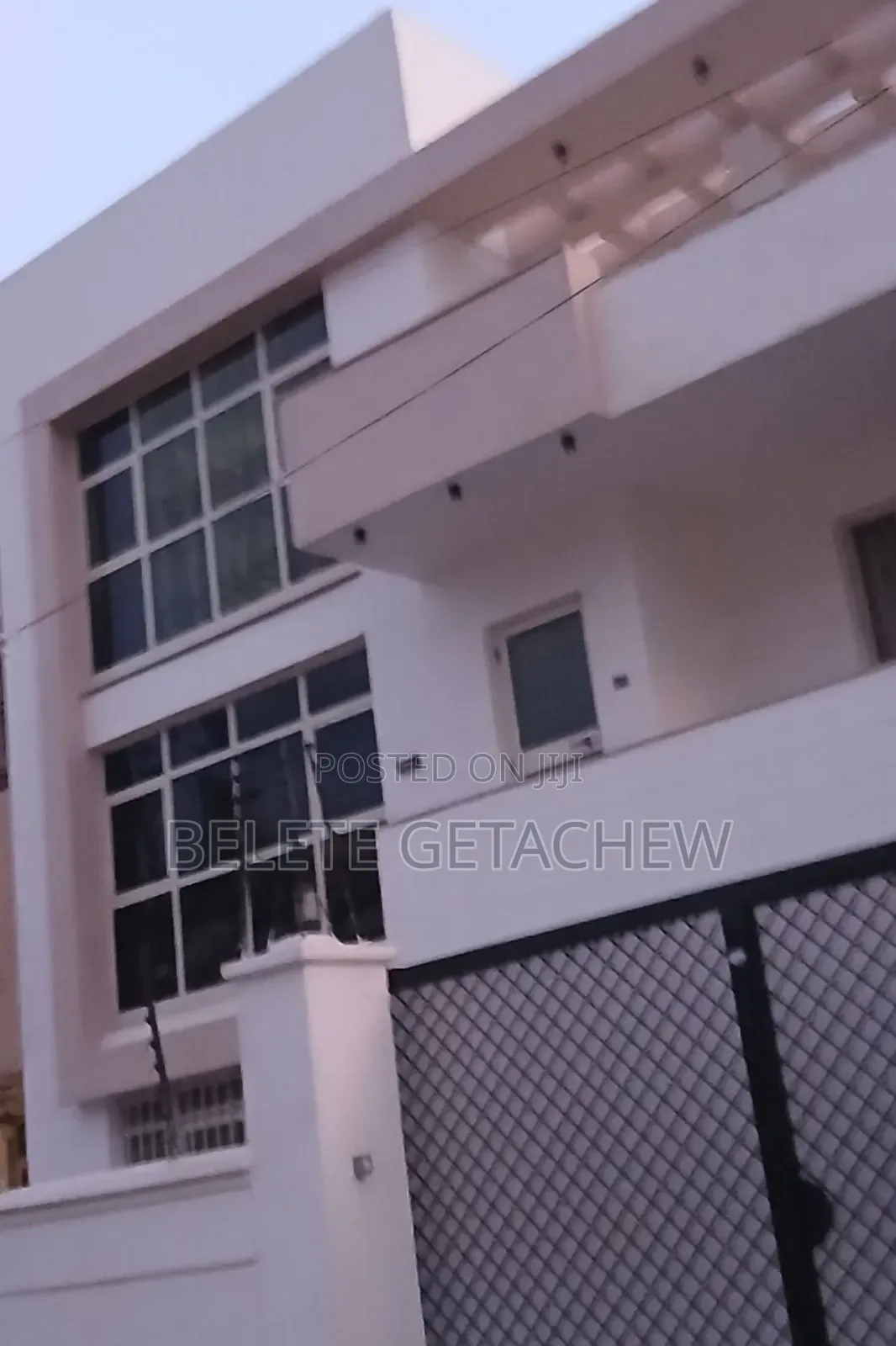 8bdrm House in Cmc, B+G+2 Luxury, Bole for sale