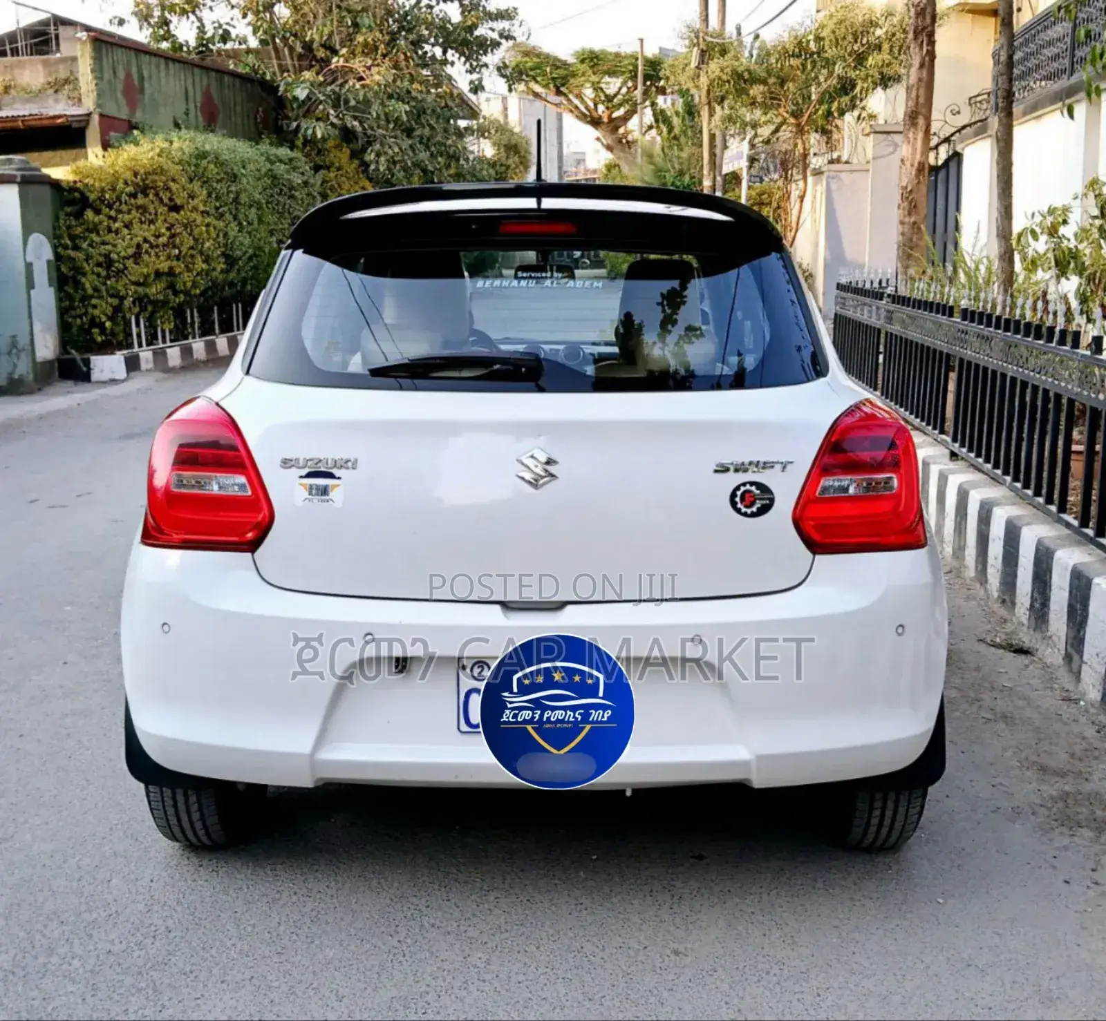 Suzuki Swift 2022 White