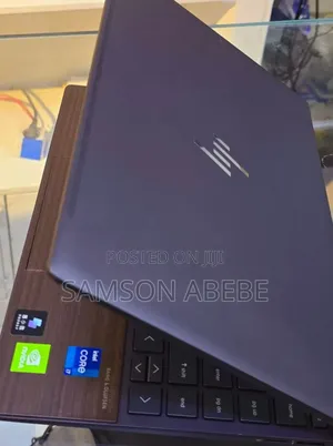 New Laptop HP Envy X360 16GB Intel Core I7 SSD 1T