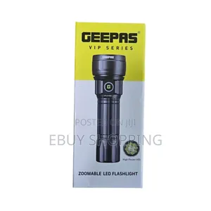 Photo - Geepas Zoomable Led Flashlight