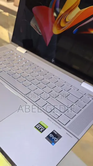 New Laptop HP Envy X360 16GB Intel Core I7 SSD 1T