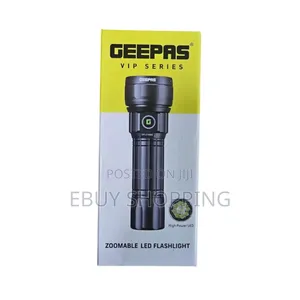 Photo - Geepas Zoomable Led Flashlight