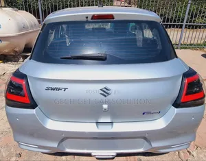 New Suzuki Swift 2024 Silver