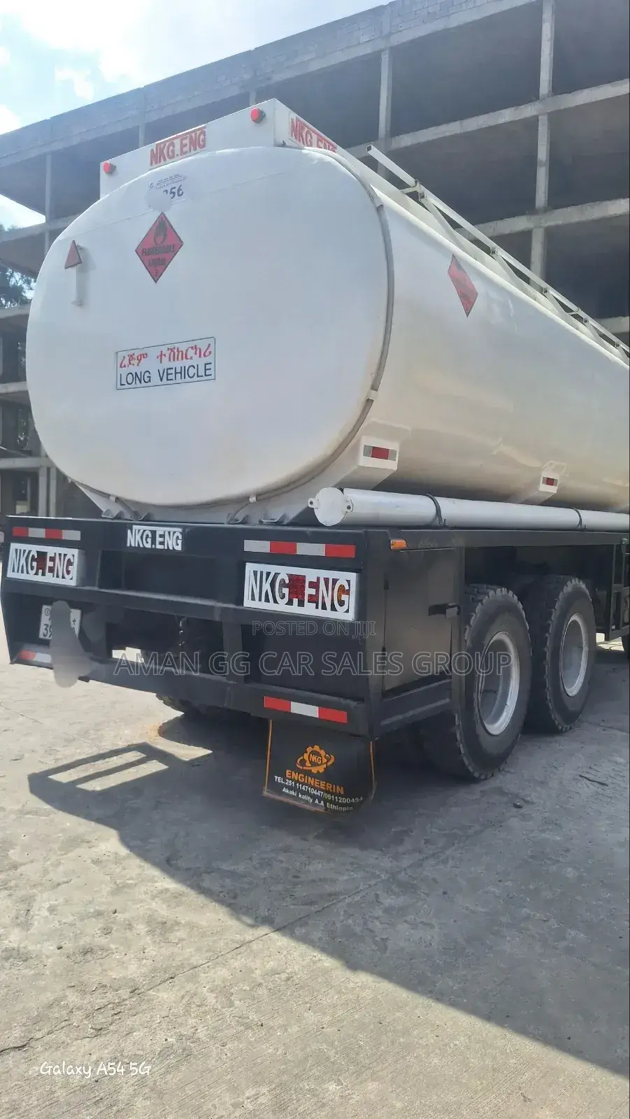 Cinotruck. Fuel. Tana. Botte