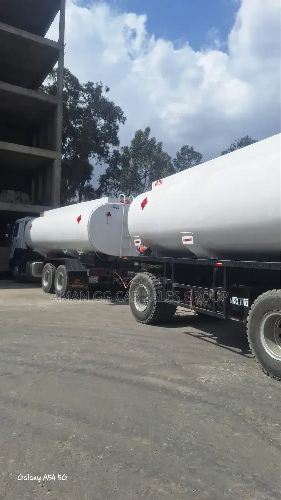 Cinotruck. Fuel. Tana. Botte