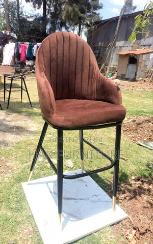 Photo - Quality Bar Chair
