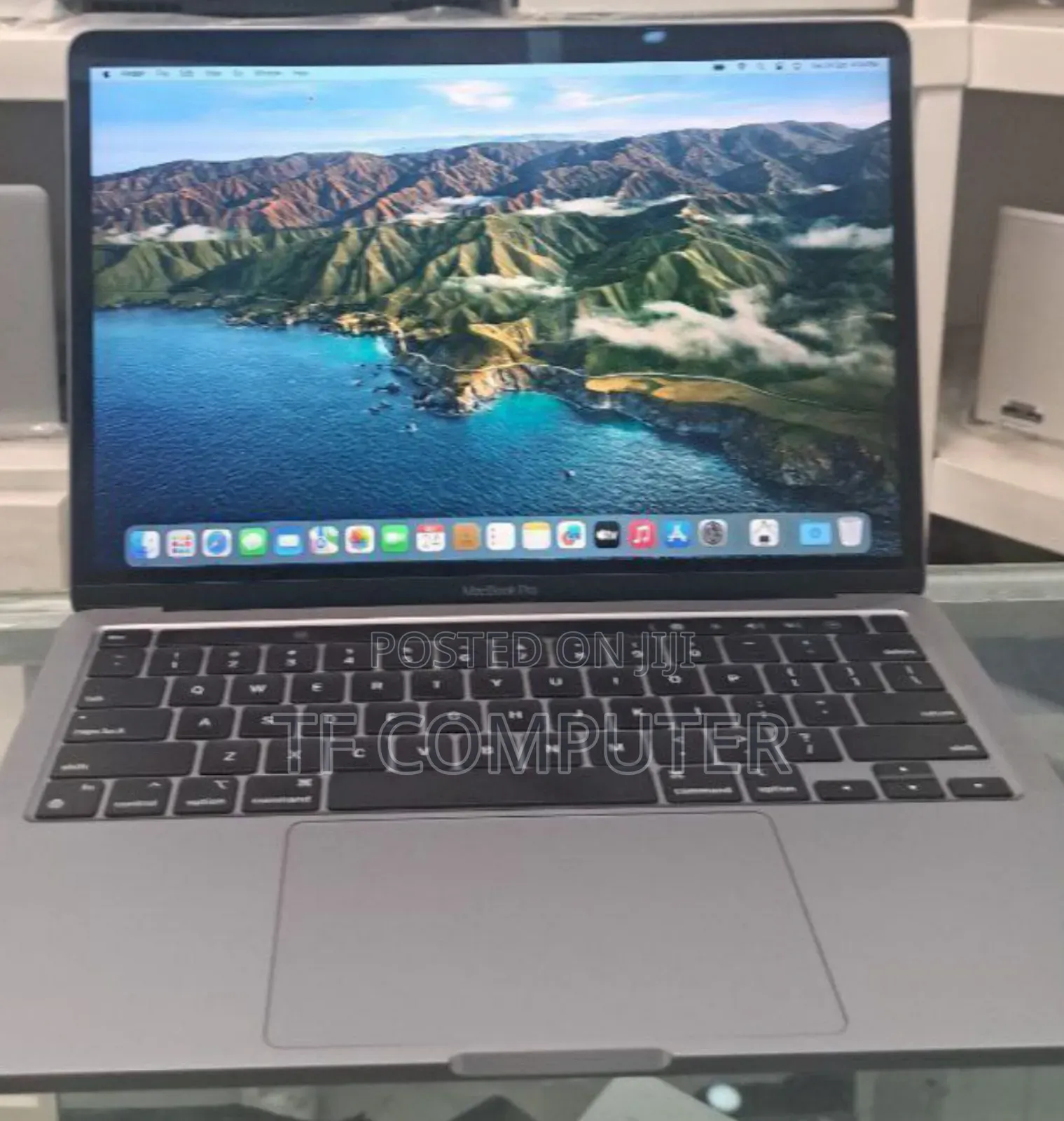 New Laptop Apple MacBook Pro 2019 8GB Intel Core I5 SSD 128GB