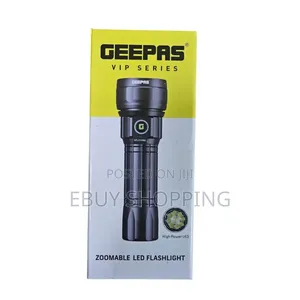 Photo - Geepas Zoomable Led Flashlight