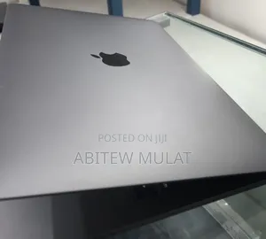 New Laptop Apple MacBook Pro 2019 8GB Intel Core I5 SSD 128GB