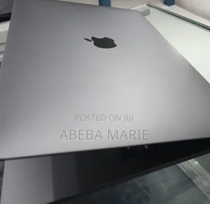 Photo - New Laptop Apple MacBook Pro 2019 8GB Intel Core I5 SSD 1T