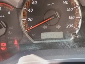 Photo - Toyota Hilux 2014 Silver