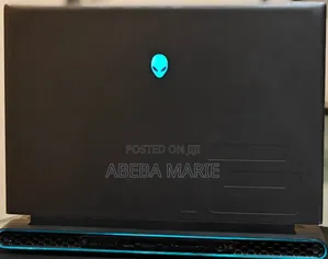 New Laptop Alienware M17x R2 32GB Intel Core I9 SSD 1T