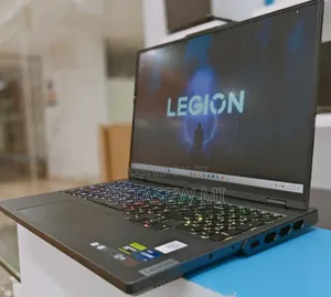 New Laptop Lenovo Legion 7 16GB Intel Core I7 SSD 1T