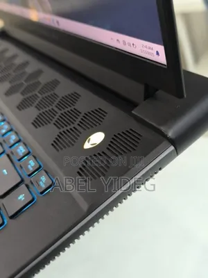 New Laptop Alienware M17x R2 32GB Intel Core I9 SSD 1T