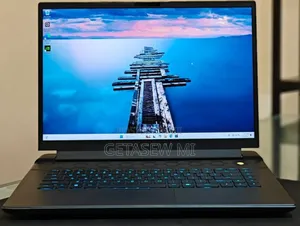 New Laptop Alienware M15 R3 32GB Intel Core I9 SSD 1T