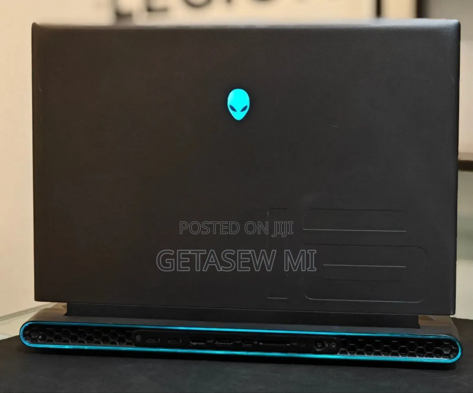 New Laptop Alienware M15 R3 32GB Intel Core I9 SSD 1T