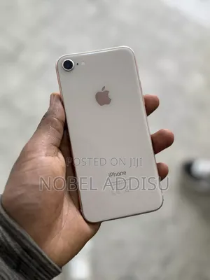 Photo - Apple iPhone 8 64 GB Rose Gold