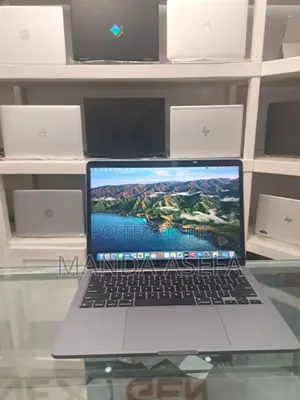 Photo - New Laptop Apple MacBook Pro 2019 8GB Intel Core I5 SSD 128GB