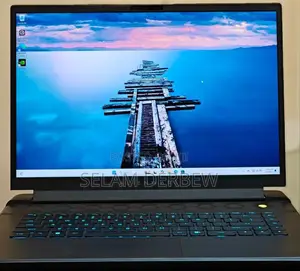 New Laptop Alienware M17x R2 32GB Intel Core I9 SSD 1T