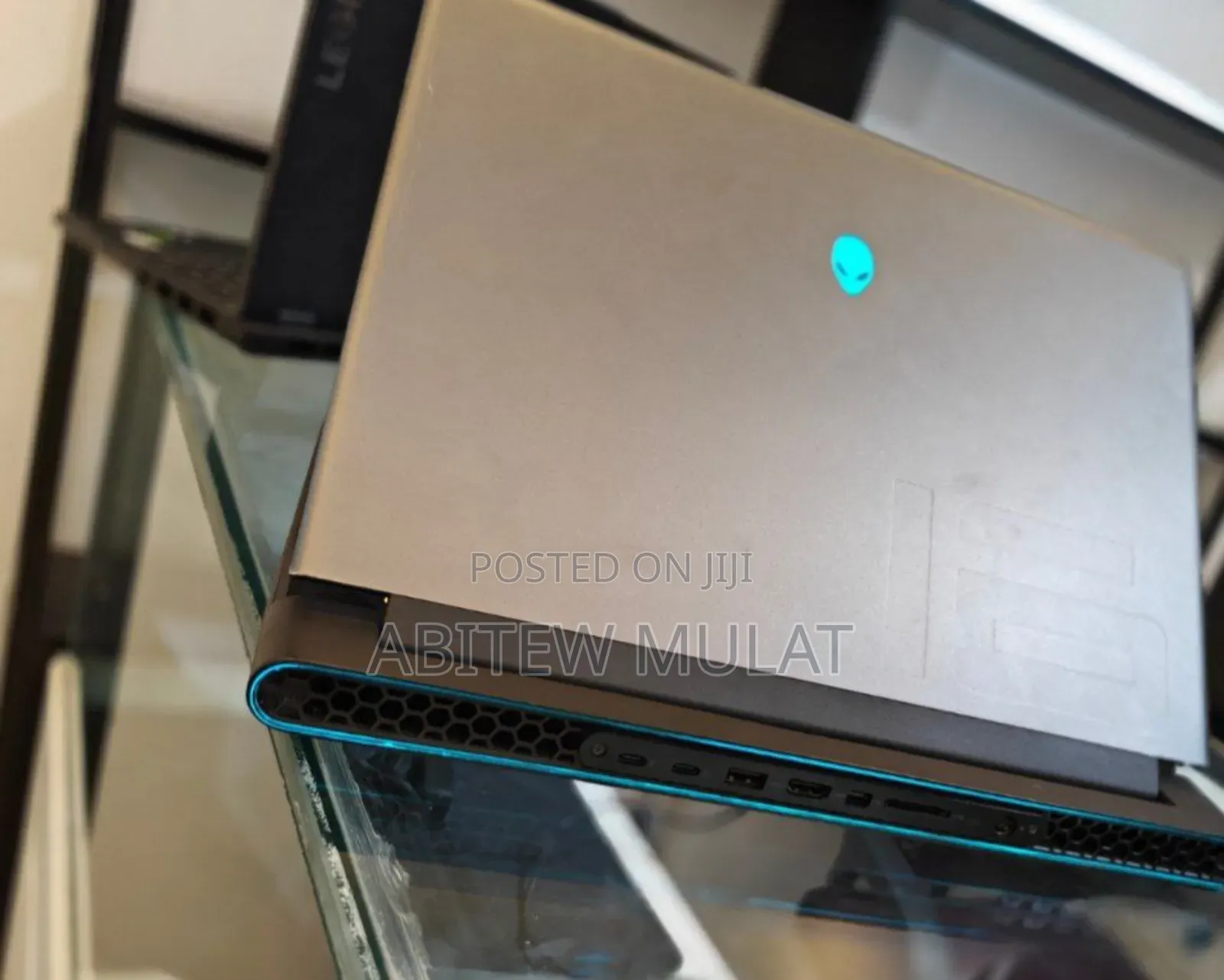 New Laptop Alienware M17x R2 32GB Intel Core I9 SSD 1T