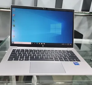 New Laptop HP EliteBook 830 16GB Intel Core I7 SSD 512GB