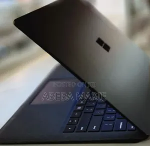 New Laptop Microsoft Surface 16GB Intel Core I7 SSD 512GB