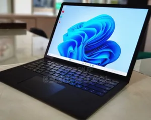 New Laptop Acer Predator Helios 300 16GB Intel Core I9 SSD 512GB