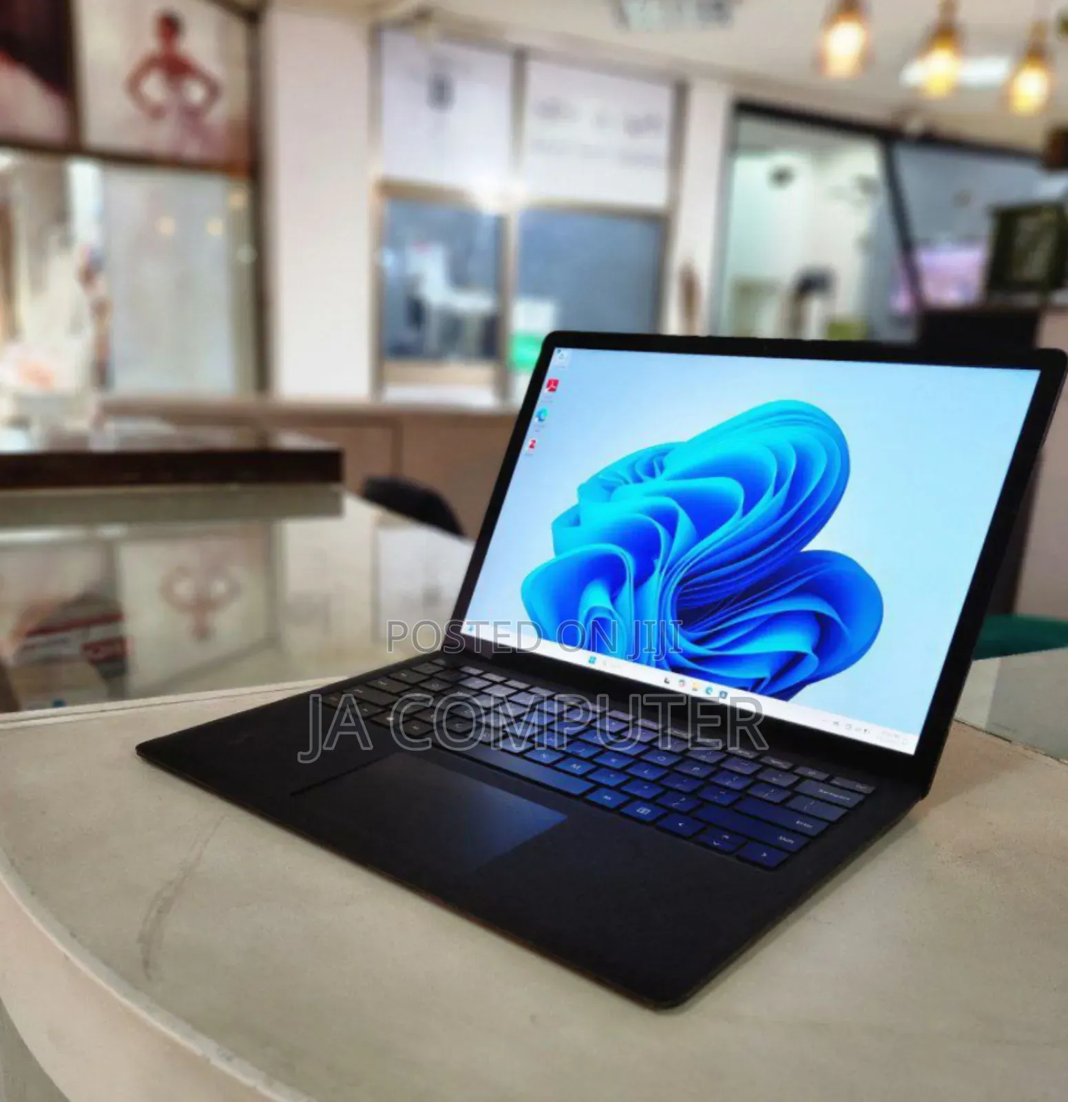 New Laptop Microsoft Surface Laptop 16GB Intel Core I7 SSD 512GB