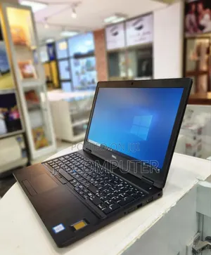 New Laptop Dell Latitude 5580 8GB Intel Core I5 SSD 256GB