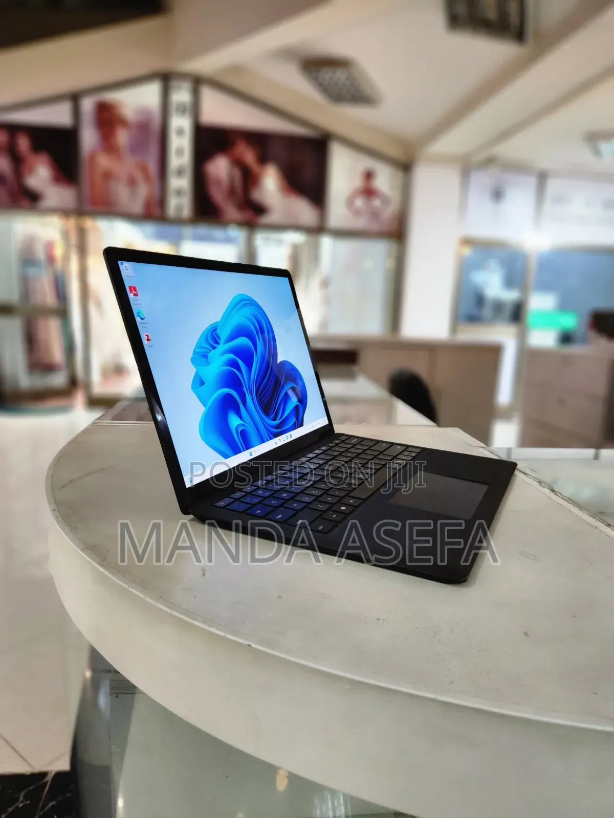 New Laptop Microsoft Surface 16GB Intel Core I7 SSD 512GB