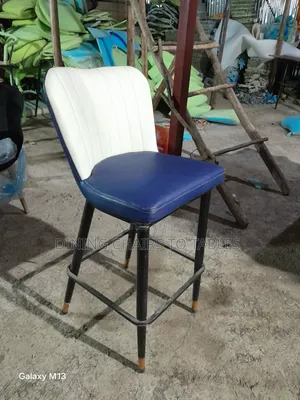 Photo - Dining የባር የሬስቶራንት ወምበር