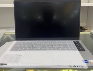 New Laptop Dell Inspiron 15 16GB Intel Core I7 SSD 1T