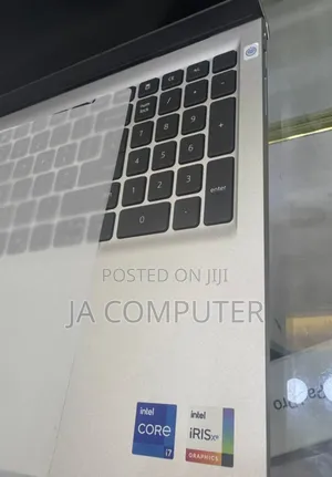 New Laptop Dell Inspiron 15 16GB Intel Core I7 SSD 1T