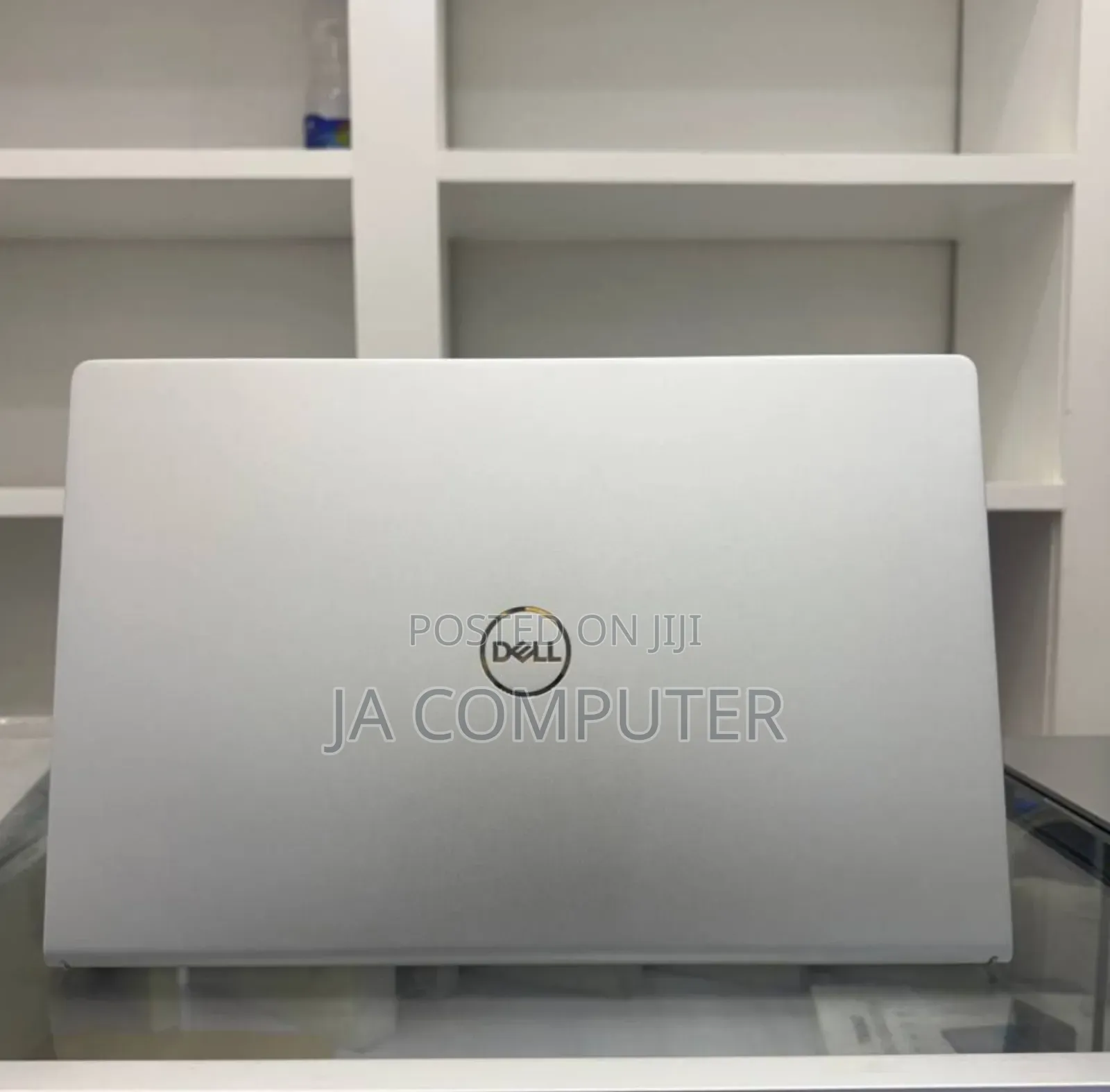 New Laptop Dell Inspiron 15 16GB Intel Core I7 SSD 1T