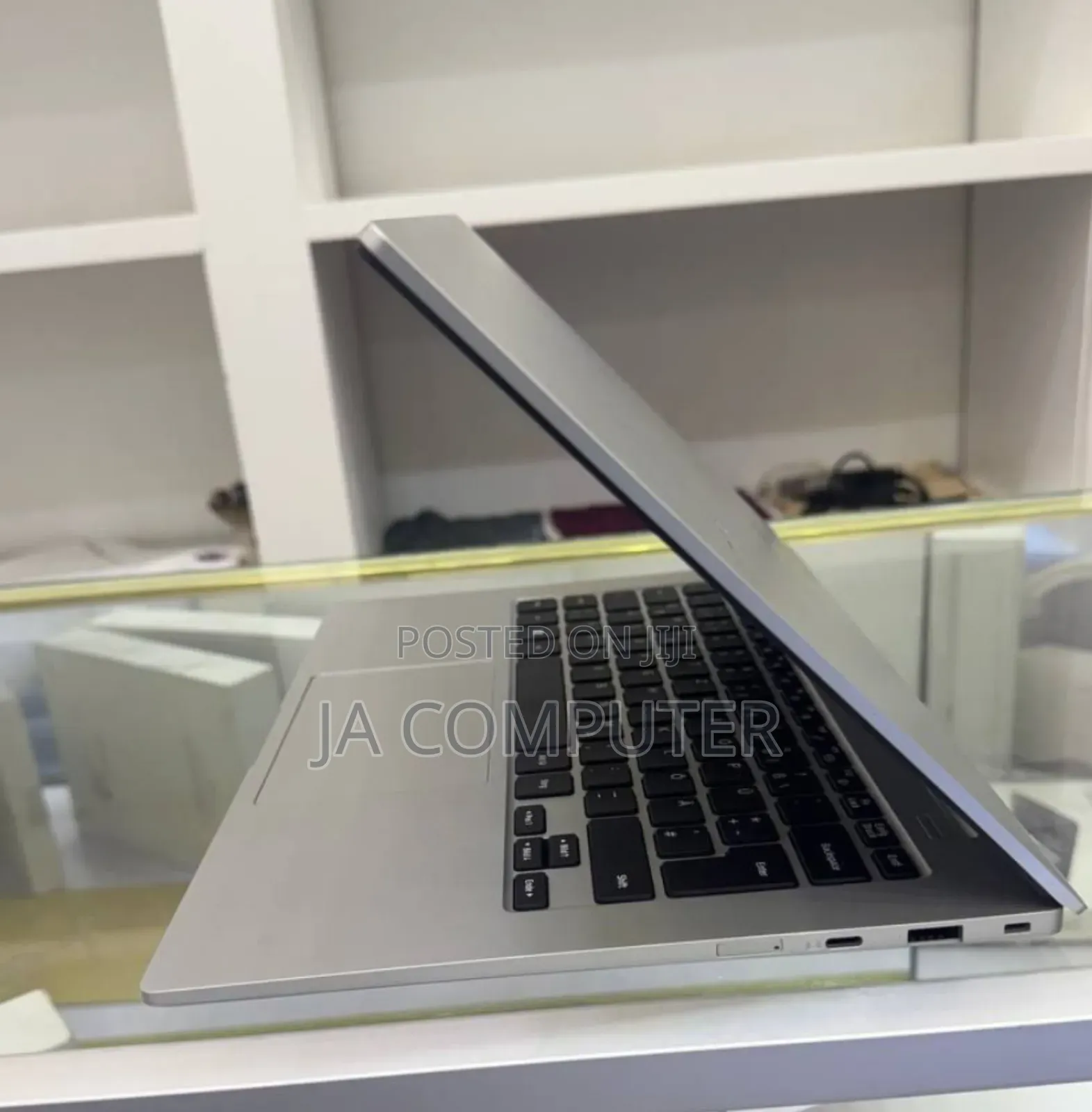 New Samsung Ativ Smart PC 4GB Qualcomm Snapdragon X Plus SSD 128GB