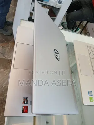 New Laptop HP Pavilion 15 8GB AMD Ryzen 5 SSD 512GB