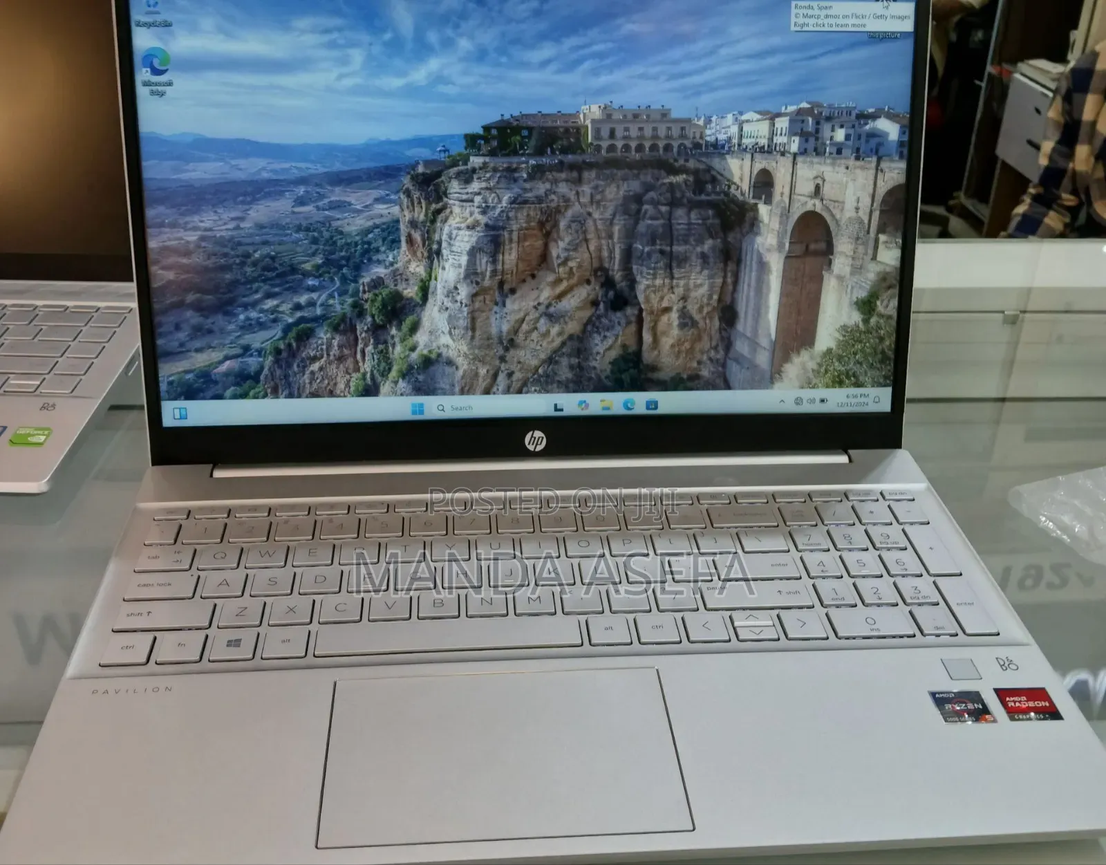 New Laptop HP Pavilion 15 8GB AMD Ryzen 5 SSD 512GB
